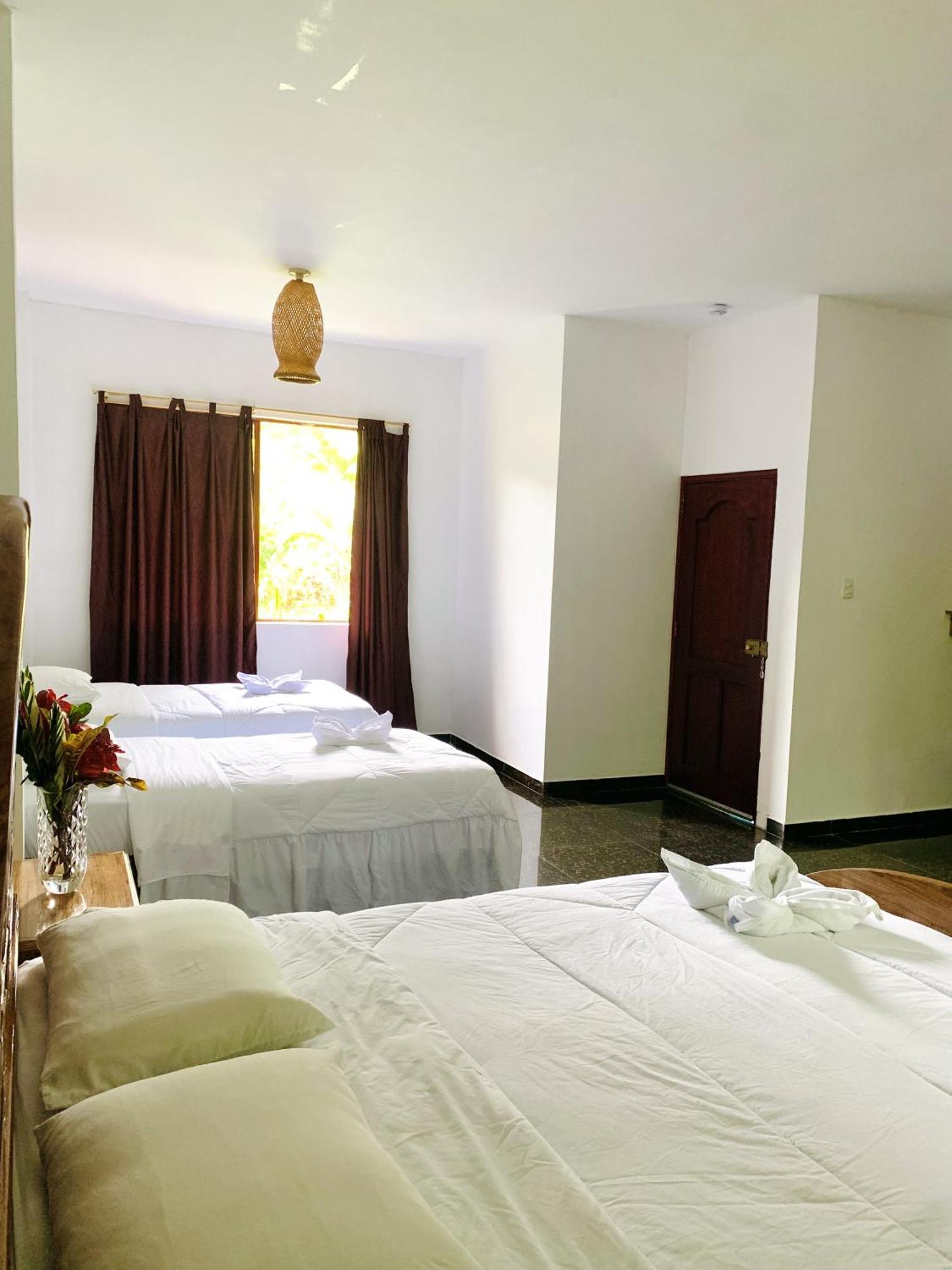 Hotel Hosteria D'Carlos Aqua Park Santo Domingo Zewnętrze zdjęcie